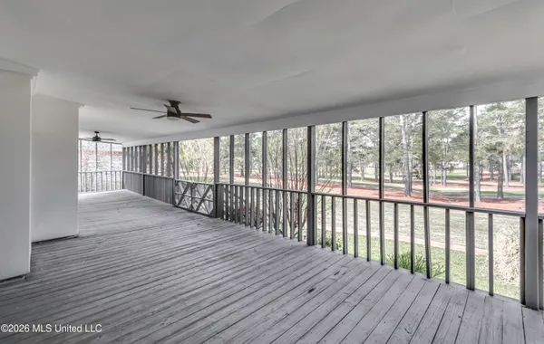 $349,999 | 2150 West Fairway Drive, Brandon, MS 39047