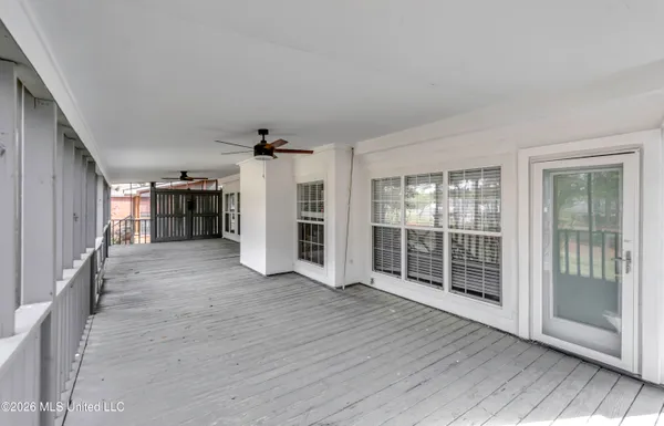 $349,999 | 2150 West Fairway Drive, Brandon, MS 39047