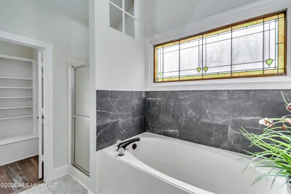 $349,999 | 2150 West Fairway Drive, Brandon, MS 39047