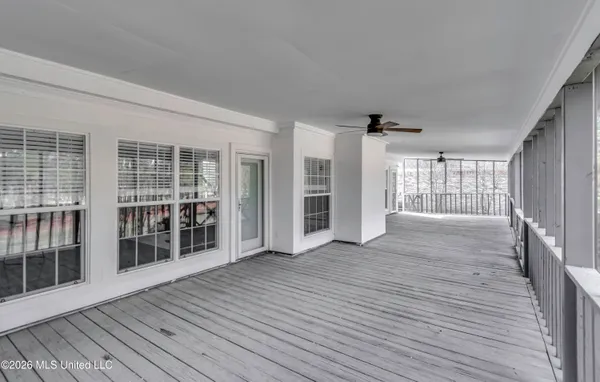 $349,999 | 2150 West Fairway Drive, Brandon, MS 39047