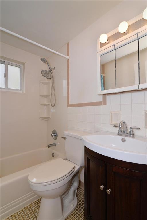 1455 Rydal Street Pittsburgh, PA 15205 - Photo 10 of 15 Gallery Image 10