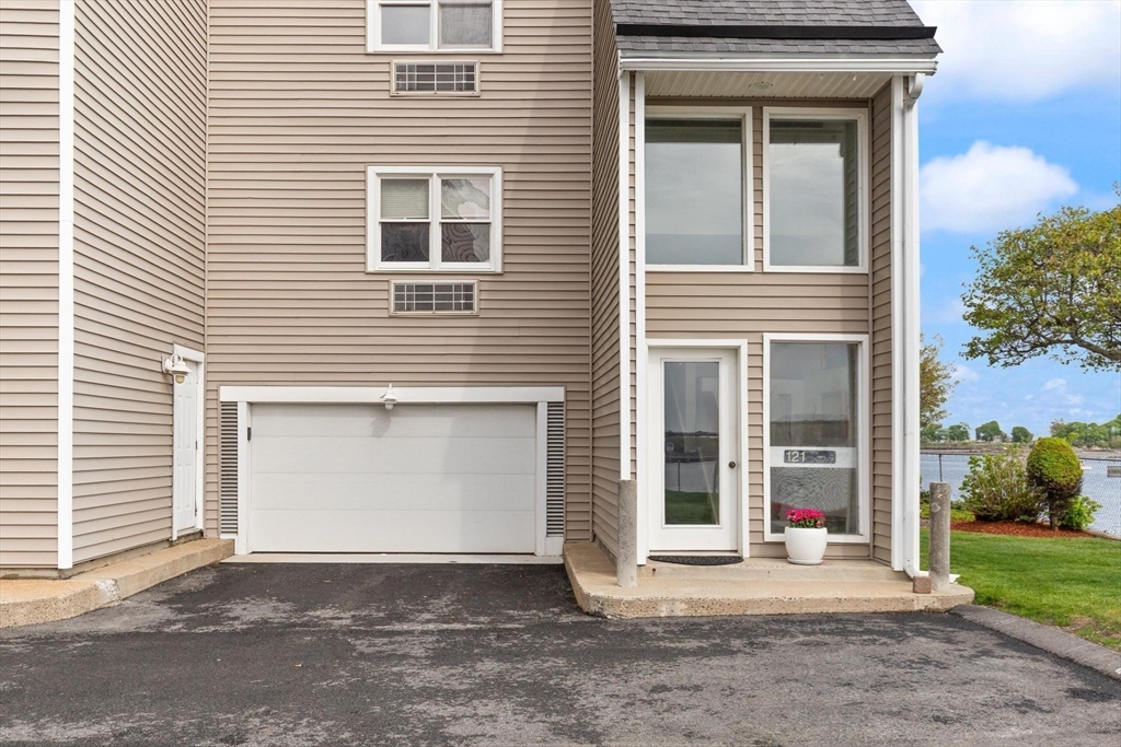121 Water Street, Unit 46 Beverly, MA 01915 - Photo 5 of 42