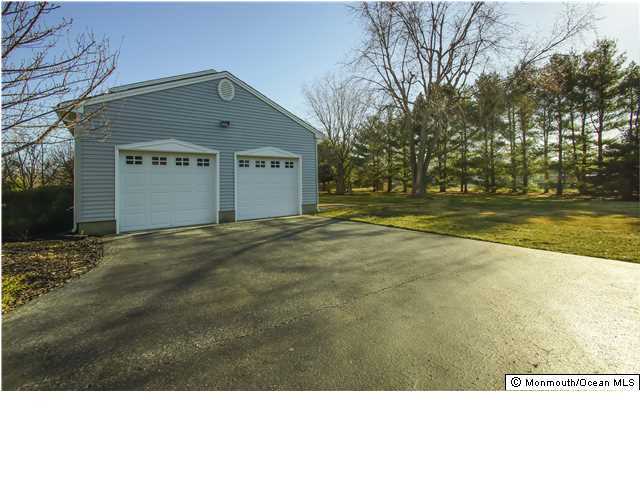11 Cambridge Road Freehold, NJ 07728 - Photo 5 of 23 Additional Photo
