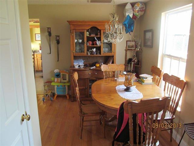 500 Judson Road Strawberry Plains, TN 37871 - Photo 17 of 28 Judson dining area