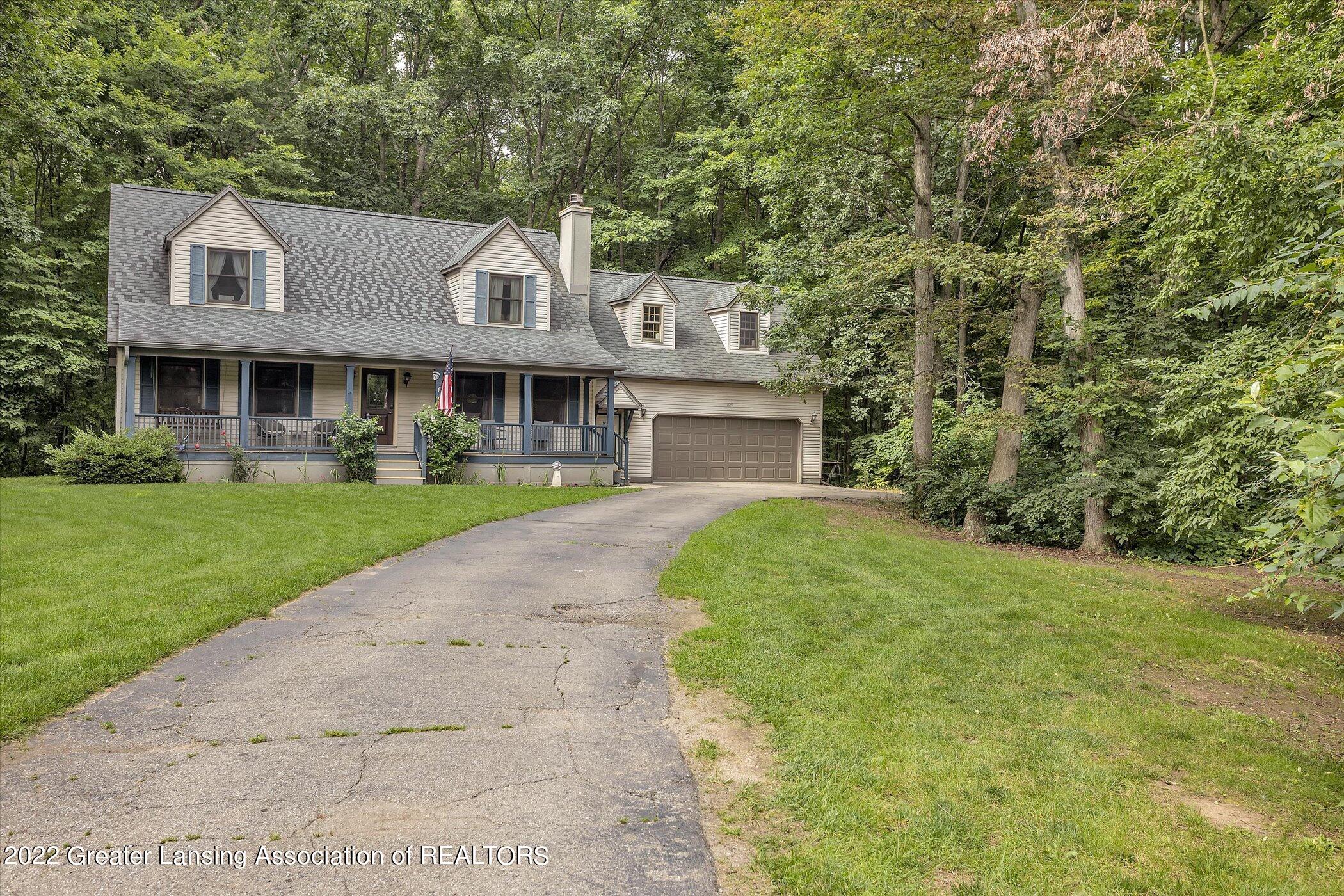 7060 McKay Road Jackson, MI 49201 - Photo 2 of 40 02-7060-McKay-Rd-WindowStill-Real-Estate