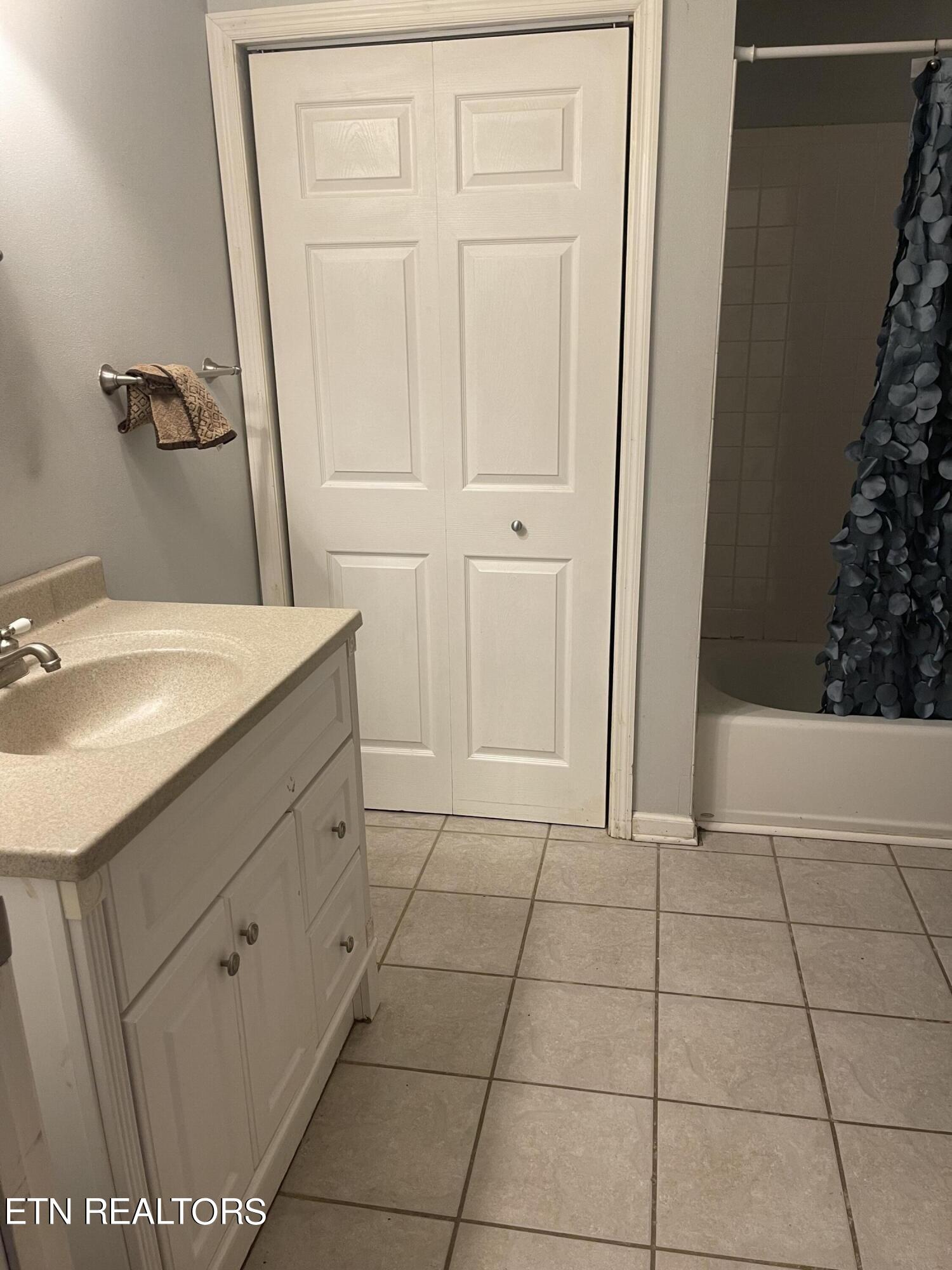 352 Mountain Road Clinton, TN 37716 - Photo 18 of 33 IMG_7633