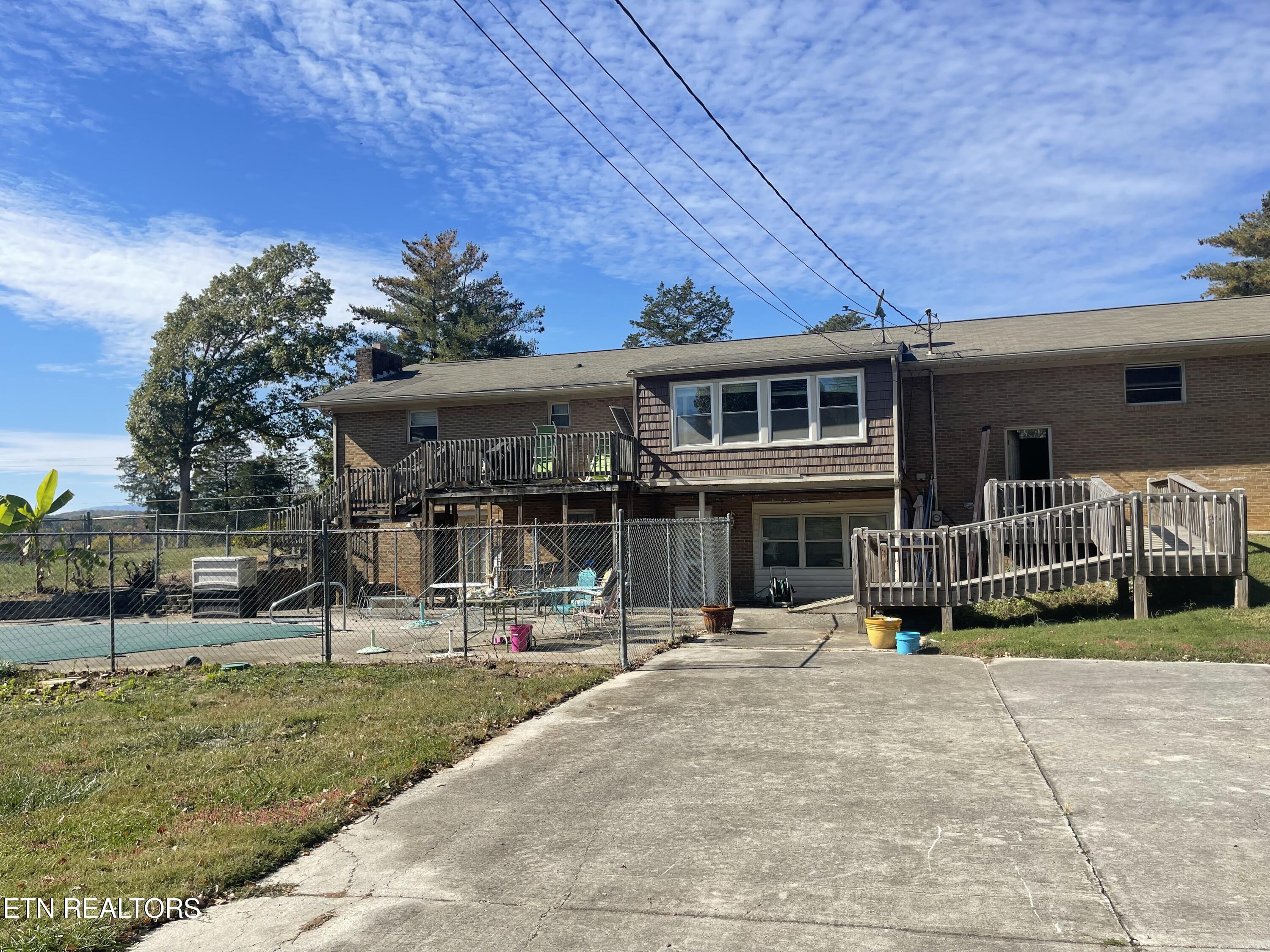 352 Mountain Road Clinton, TN 37716 - Photo 24 of 33 IMG_7647