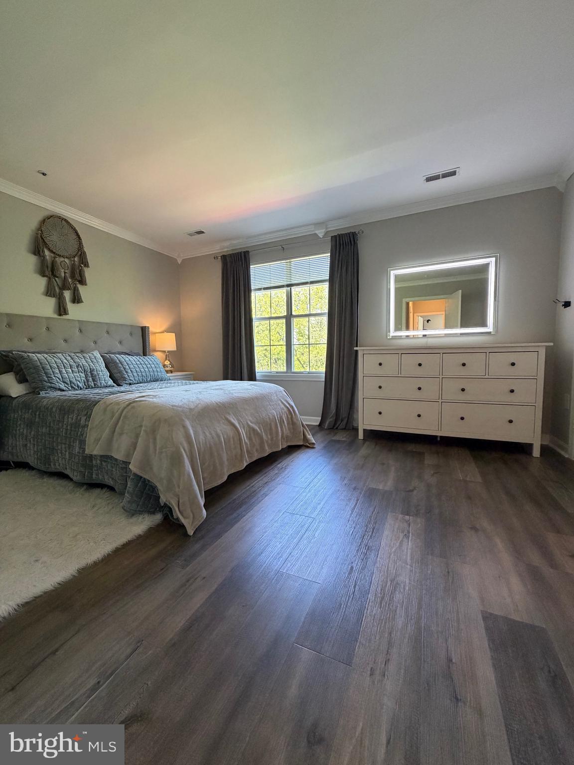 25754 Woodfield Road Damascus, MD 20872 - Photo 6 of 16 Primary Bedroom