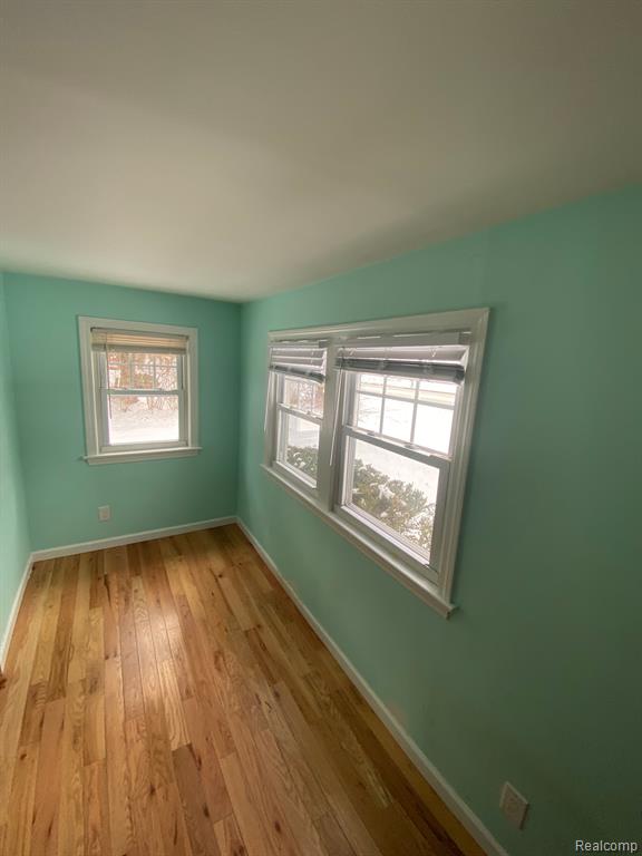 21128 Evergreen Road Southfield, MI 48075 - Photo 9 of 32