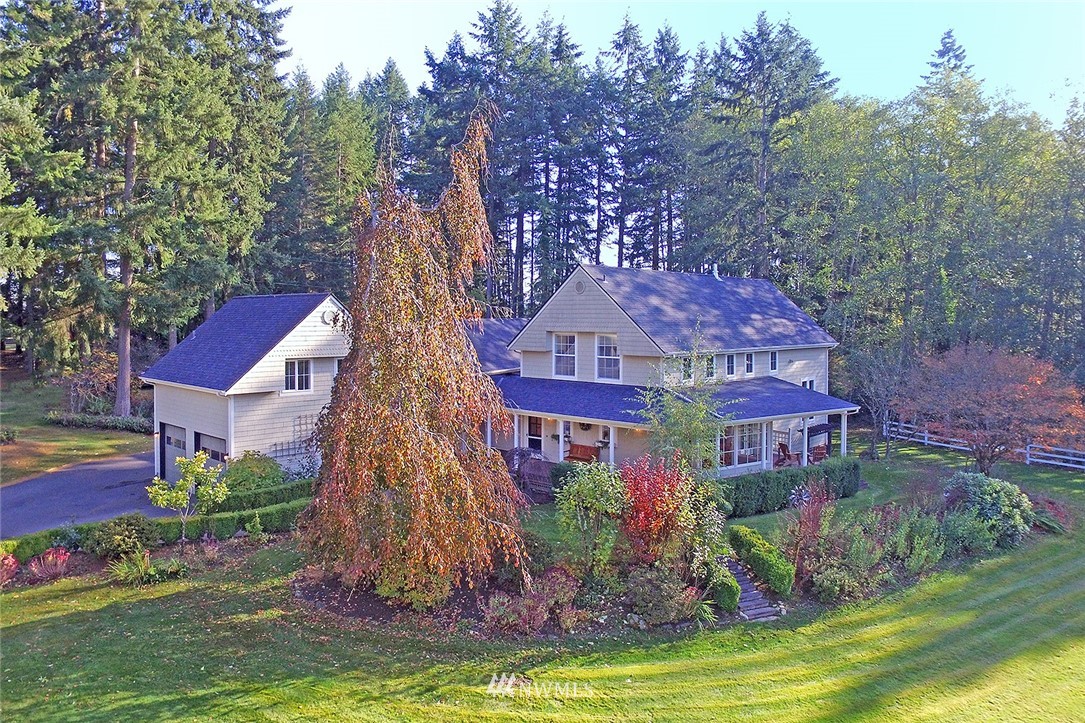 3255 Northeast Lincoln Road Poulsbo, WA 98370 - Photo 5 of 24