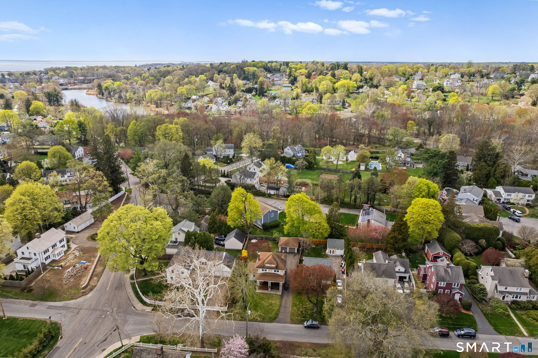 289 Old Mill Road Fairfield, CT 06824 - Photo 34 of 39