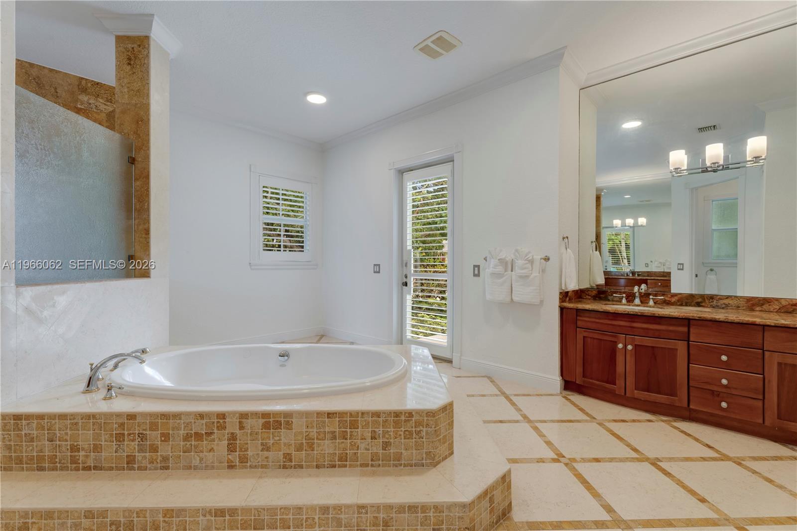 6235 Rolling Rd Drive Pinecrest, FL 33156 - Photo 29 of 59
