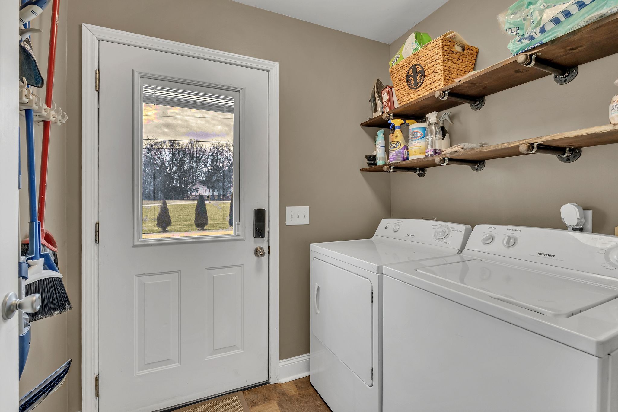 4237 Kedron Road Spring Hill, TN 37174 - Photo 15 of 48 a utility room with dryer and washer