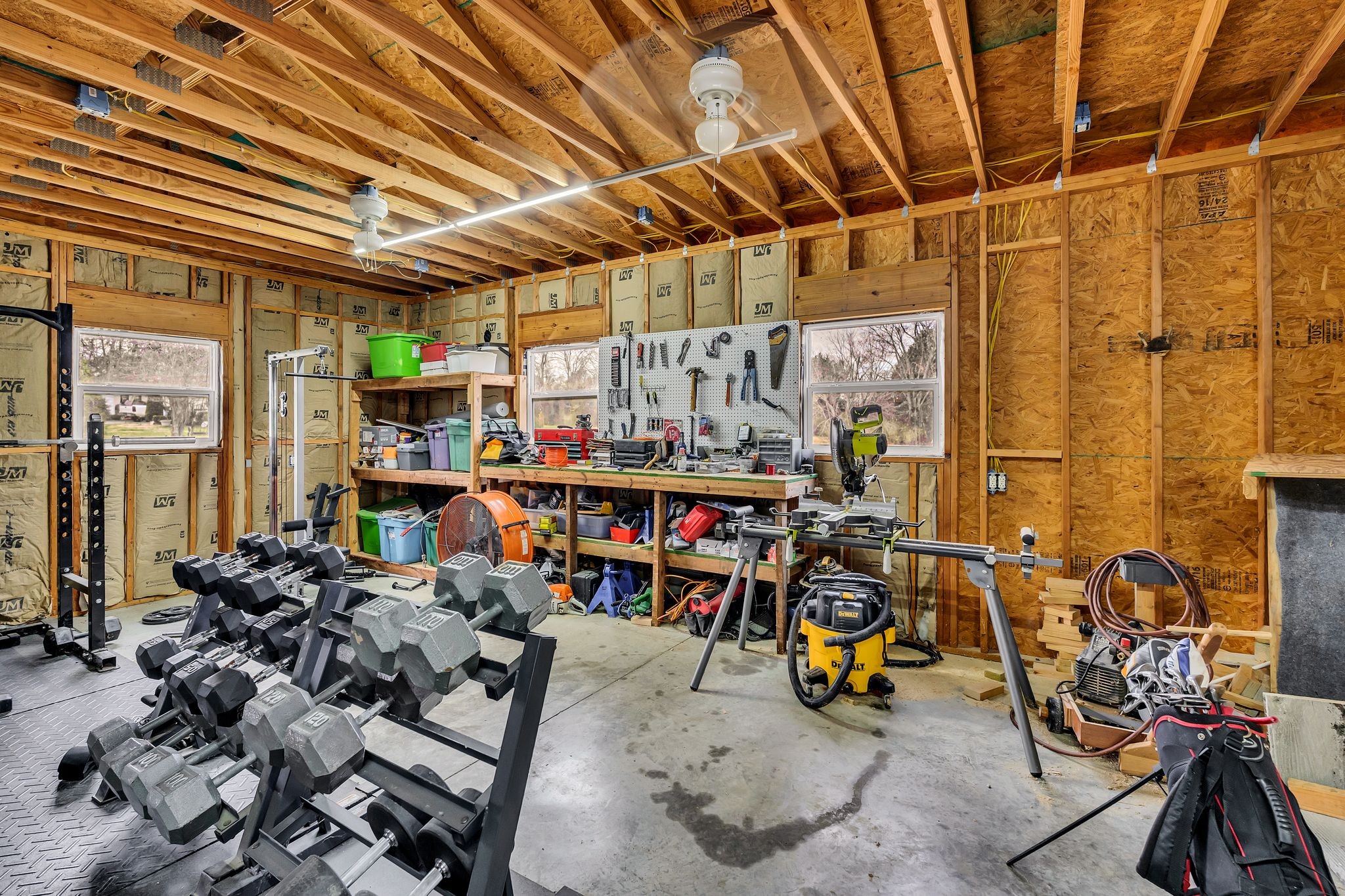 4237 Kedron Road Spring Hill, TN 37174 - Photo 34 of 48 a view of a room with gym equipment