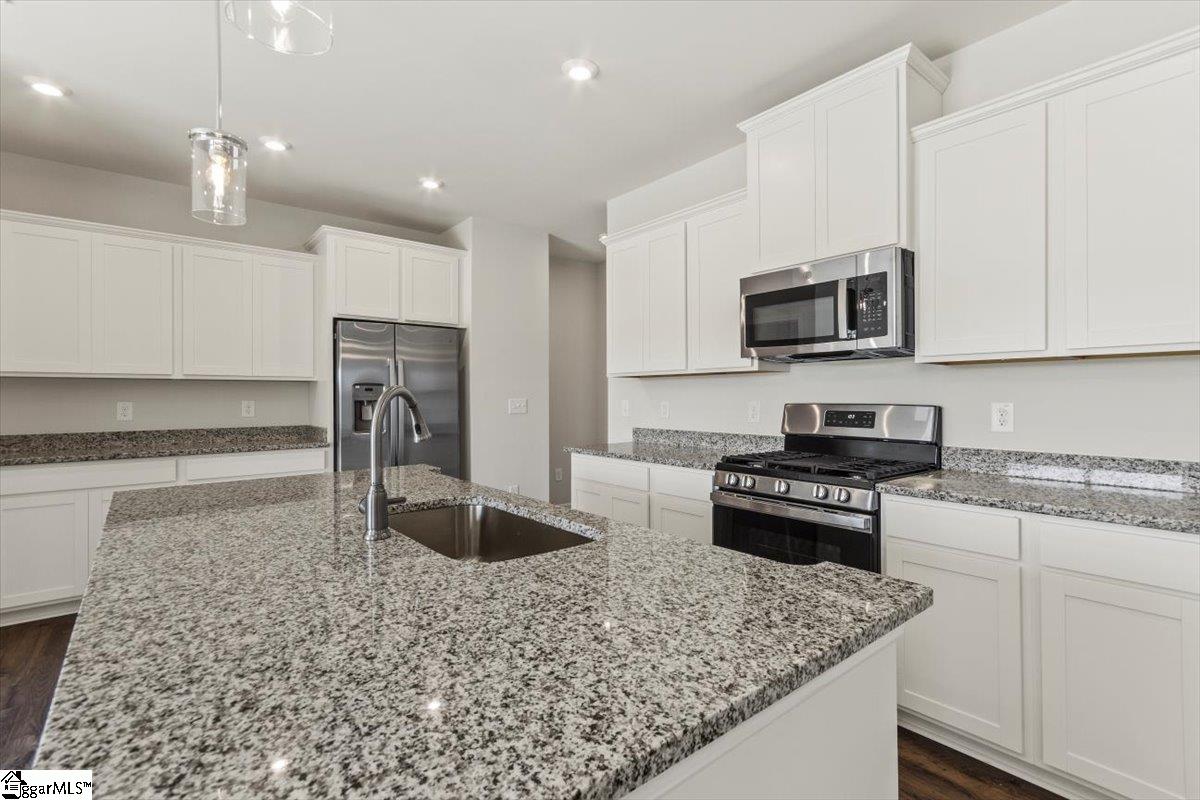 1109 Berry Patch Drive Lyman, SC 29365 - Photo 12 of 36