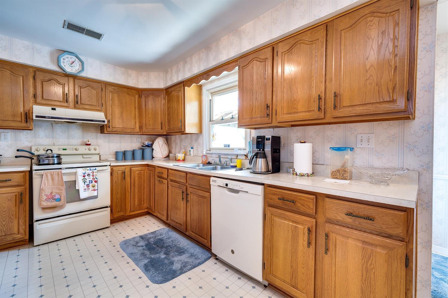 11991 Mill Road Cincinnati, OH 45240 - Photo 19 of 36 Gallery Image 19