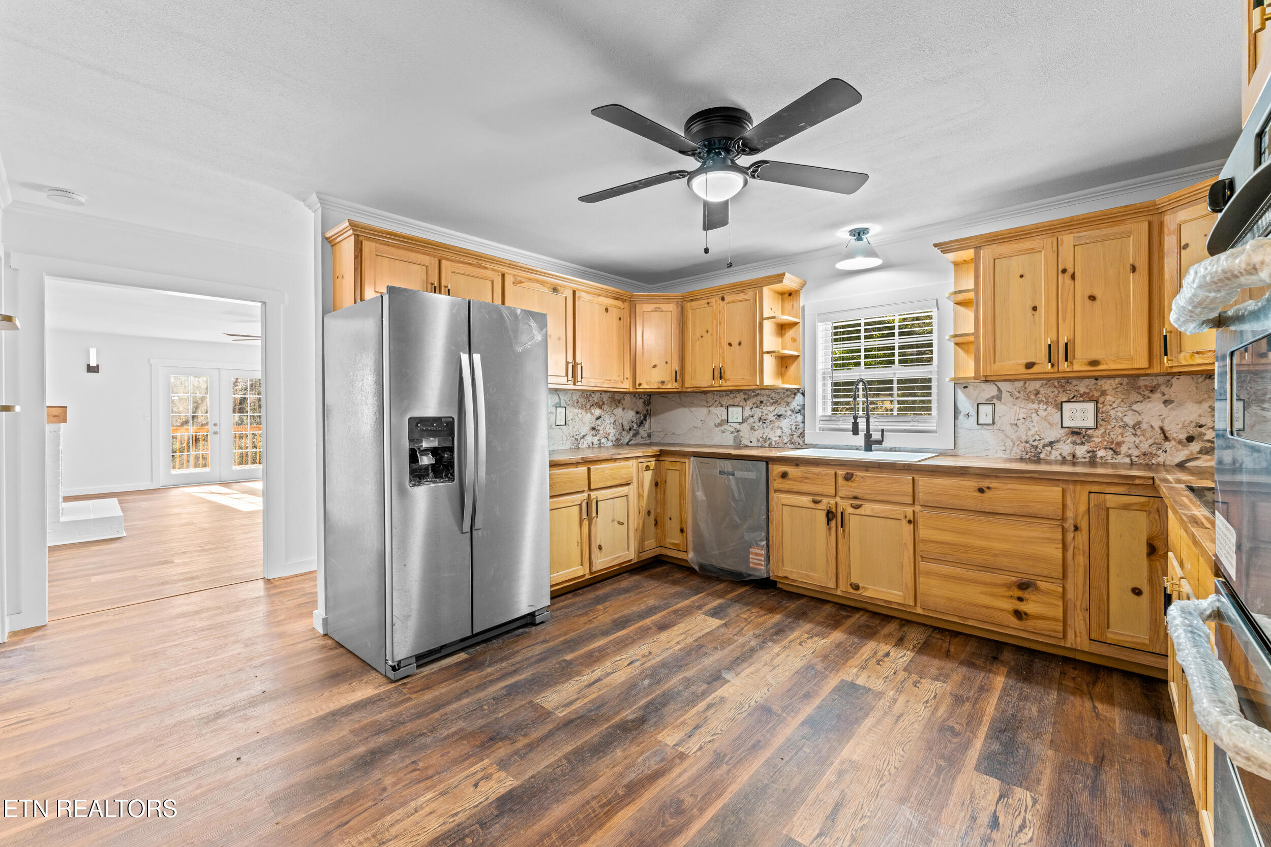 214 Tanglewood Road Harriman, TN 37748 - Photo 16 of 60 214 tanglewood rd-33