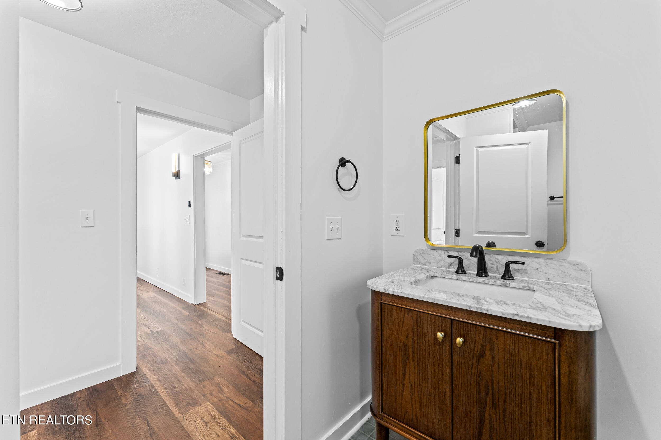 214 Tanglewood Road Harriman, TN 37748 - Photo 22 of 60 214 tanglewood rd-39