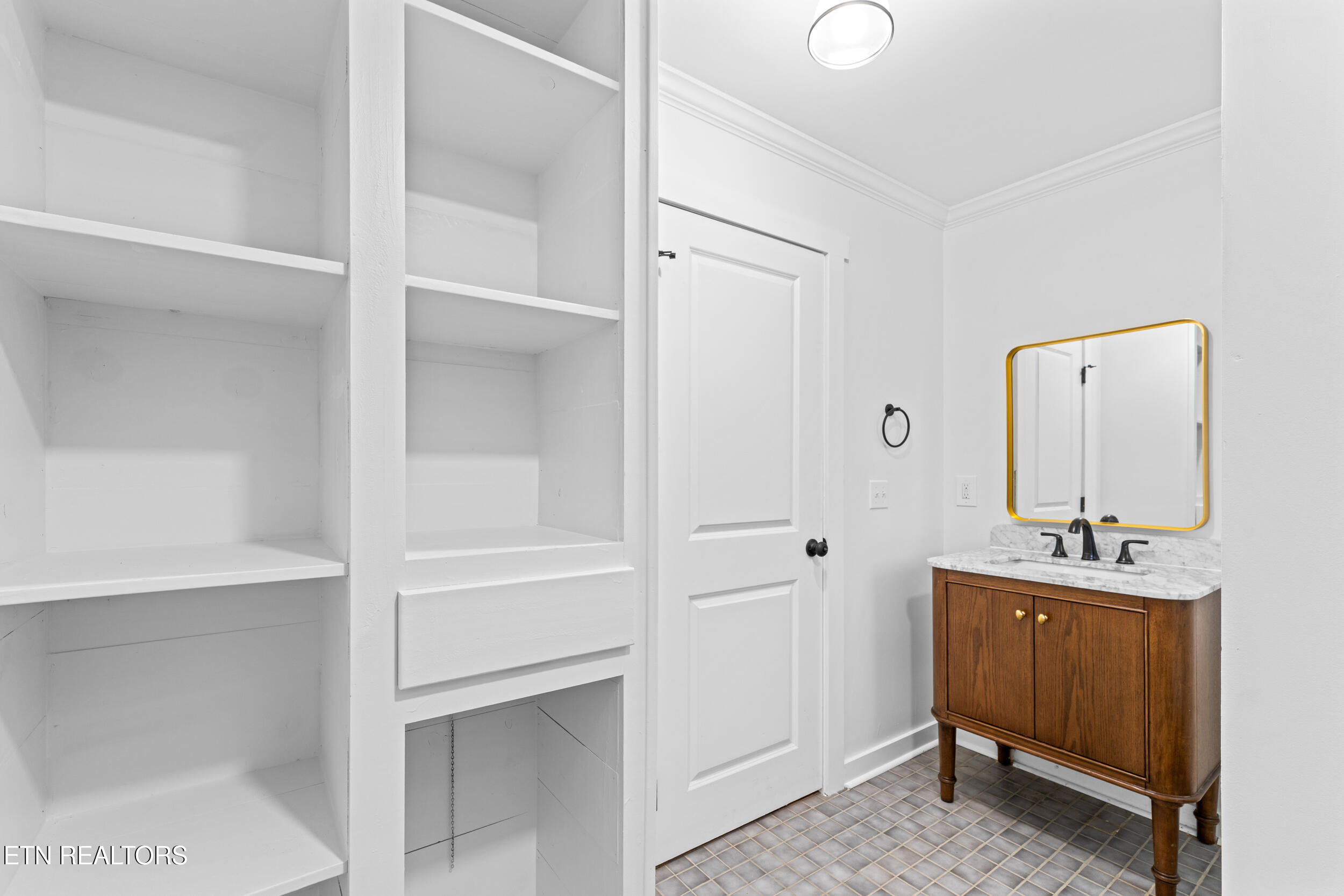 214 Tanglewood Road Harriman, TN 37748 - Photo 24 of 60 214 tanglewood rd-41