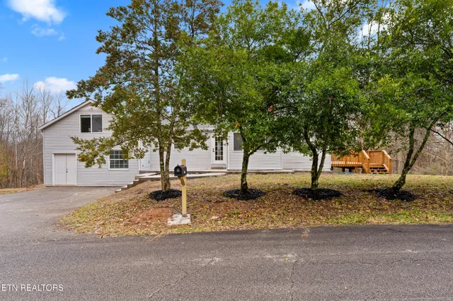 $289,950 | 214 Tanglewood Road, Harriman, TN 37748