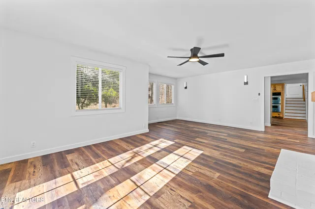 $289,950 | 214 Tanglewood Road, Harriman, TN 37748