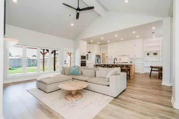 $499,000 | 1512 Madison Avenue, Dumas, TX 79029