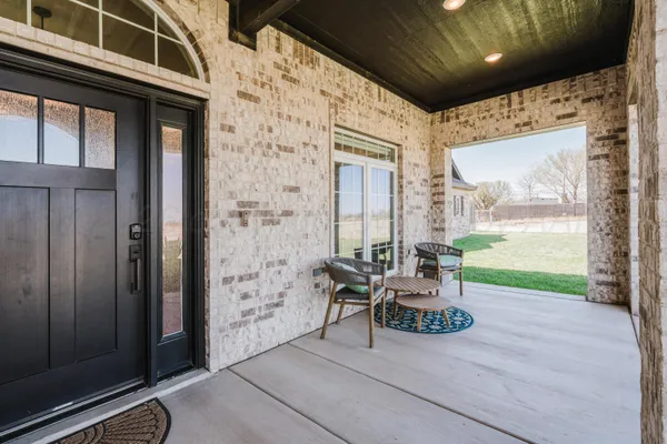 $499,000 | 1512 Madison Avenue, Dumas, TX 79029