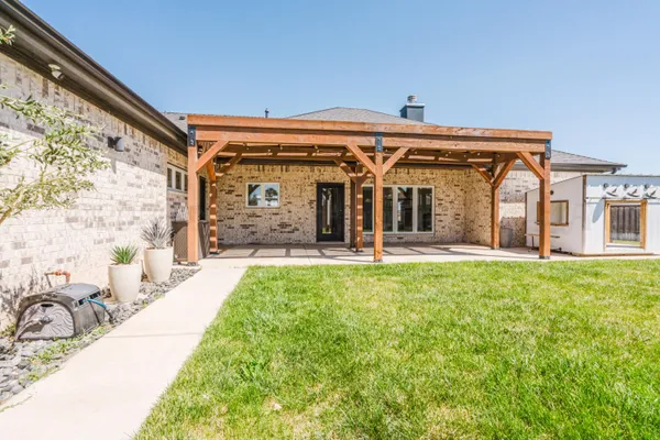 $499,000 | 1512 Madison Avenue, Dumas, TX 79029