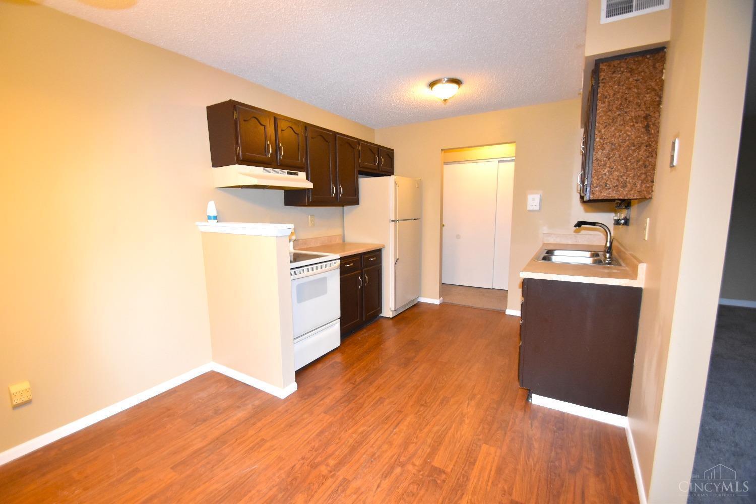 3907 Mack Road, Unit 60 Fairfield, OH 45014 - Photo 4 of 16 Gallery Image 4