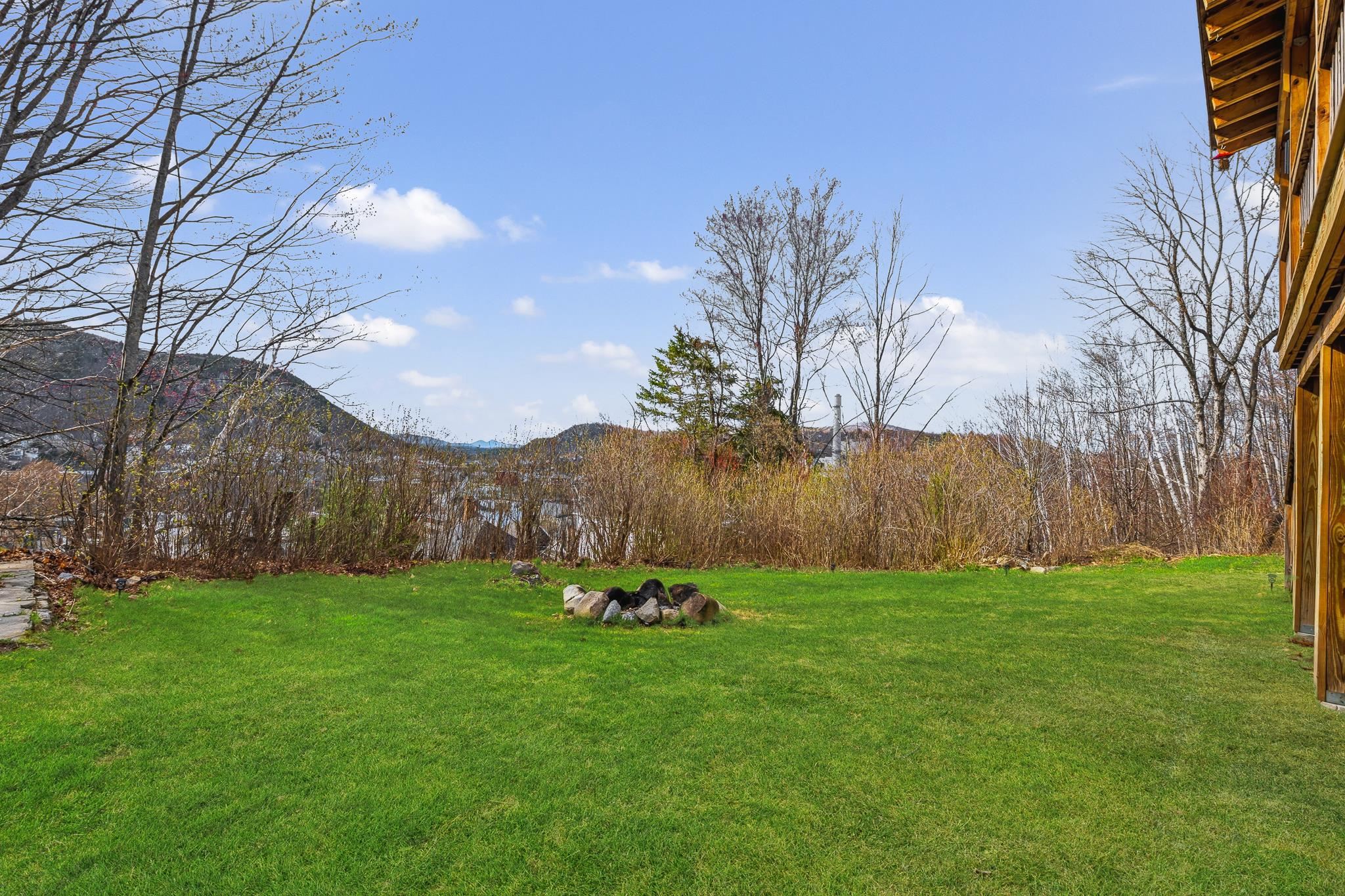 487 Rockingham Street Berlin, NH 03570 - Photo 3 of 38