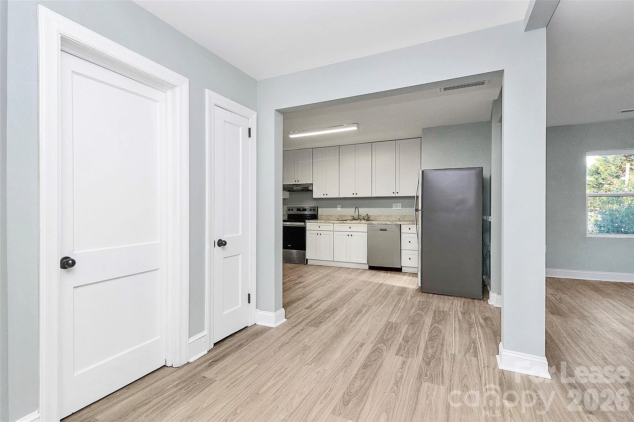 1521 Effingham Road Charlotte, NC 28208 - Photo 6 of 19