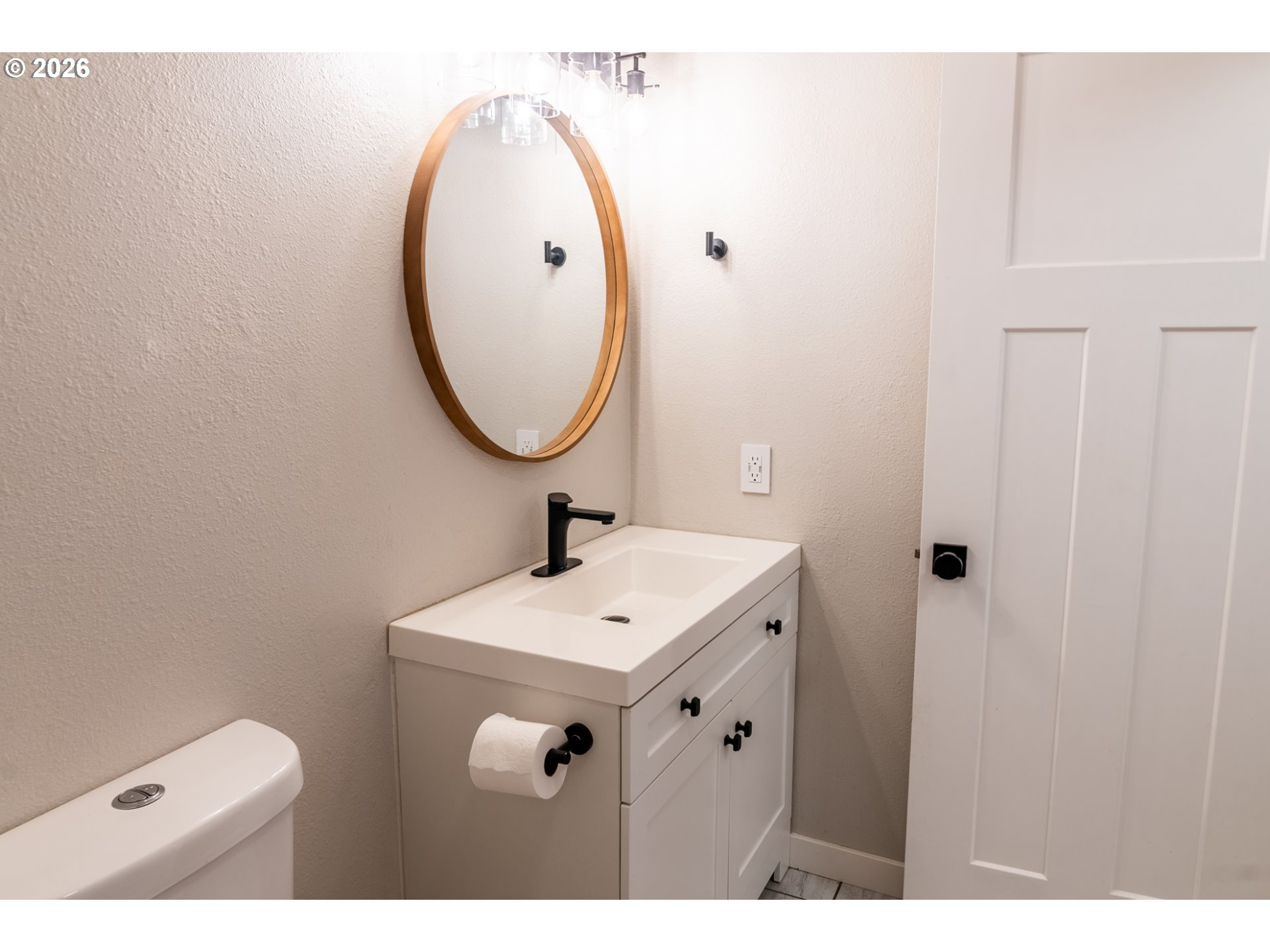 660 Southwest Coral Street Junction City, OR 97448 - Photo 20 of 31