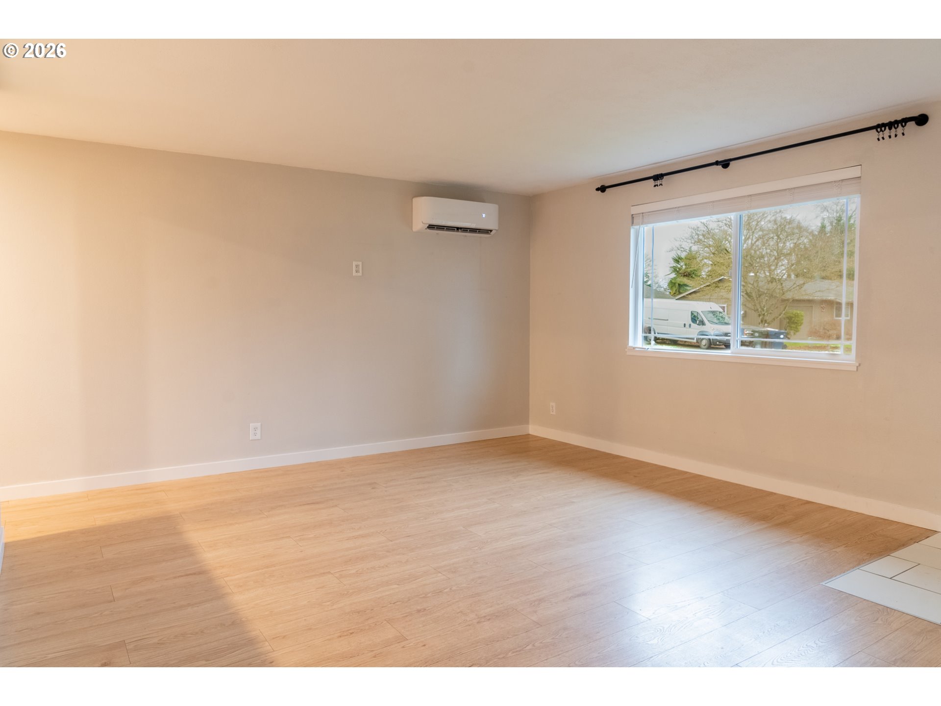 660 Southwest Coral Street Junction City, OR 97448 - Photo 5 of 31