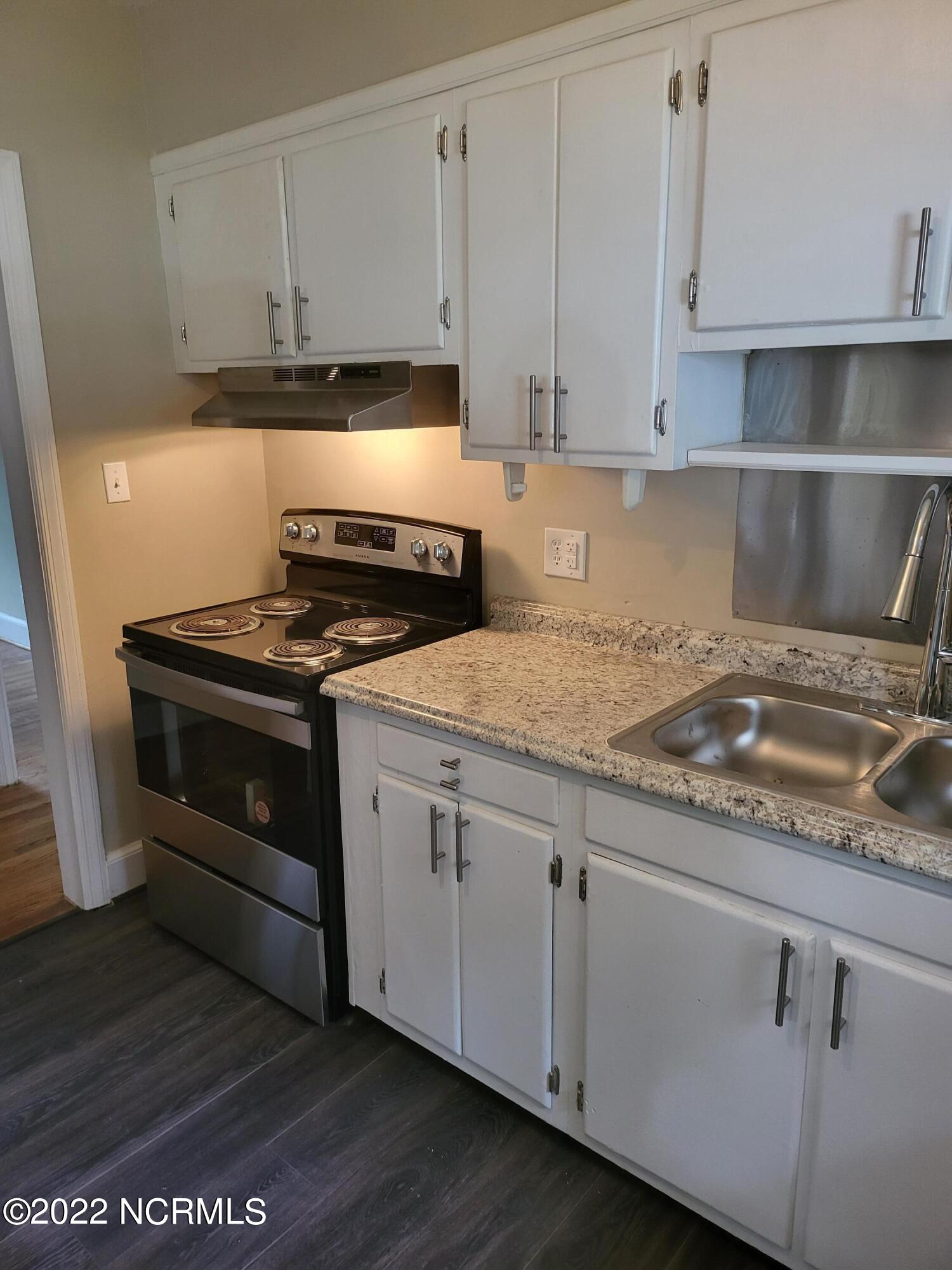 300 Lillian Road West Wilson, NC 27893 - Photo 6 of 14 20220713_164721