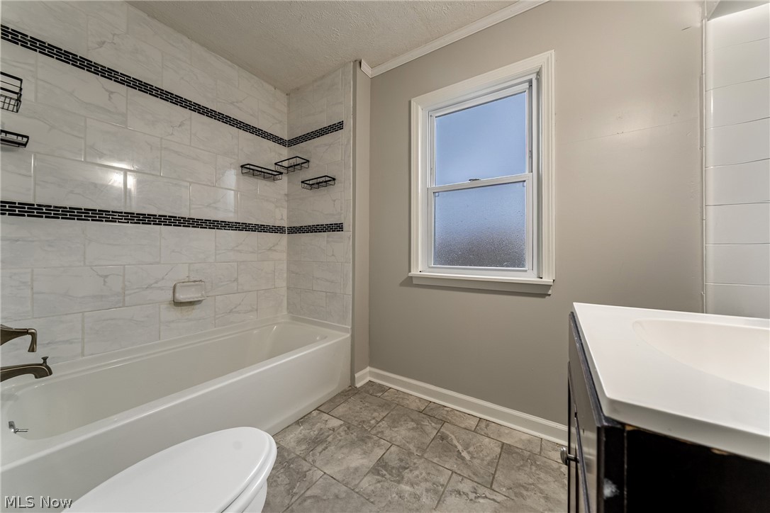 3601 Tullamore Road Cleveland, OH 44118 - Photo 30 of 49