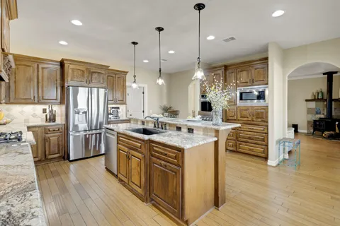 $425,000 | 1040 Kings Way, Coldspring, TX 77331