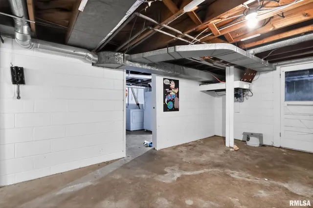 $105,000 | 5801 South Jefferson Street, Bartonville, IL 61607