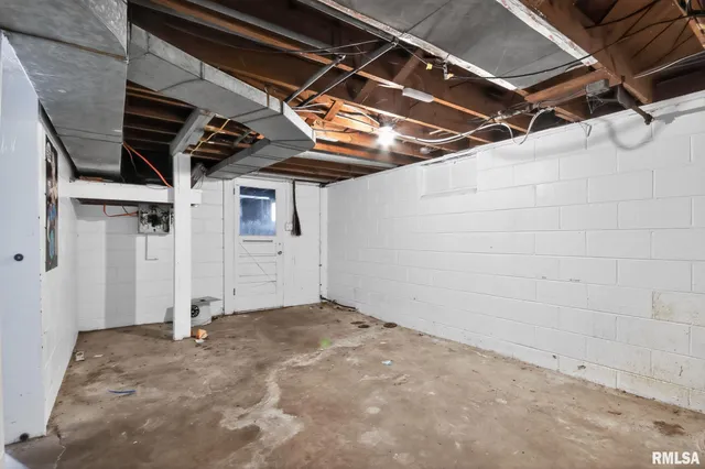 $105,000 | 5801 South Jefferson Street, Bartonville, IL 61607