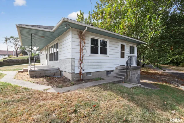 $105,000 | 5801 South Jefferson Street, Bartonville, IL 61607