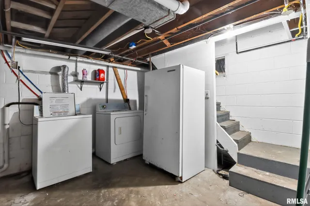 $105,000 | 5801 South Jefferson Street, Bartonville, IL 61607