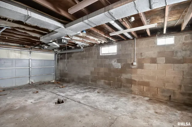 $105,000 | 5801 South Jefferson Street, Bartonville, IL 61607