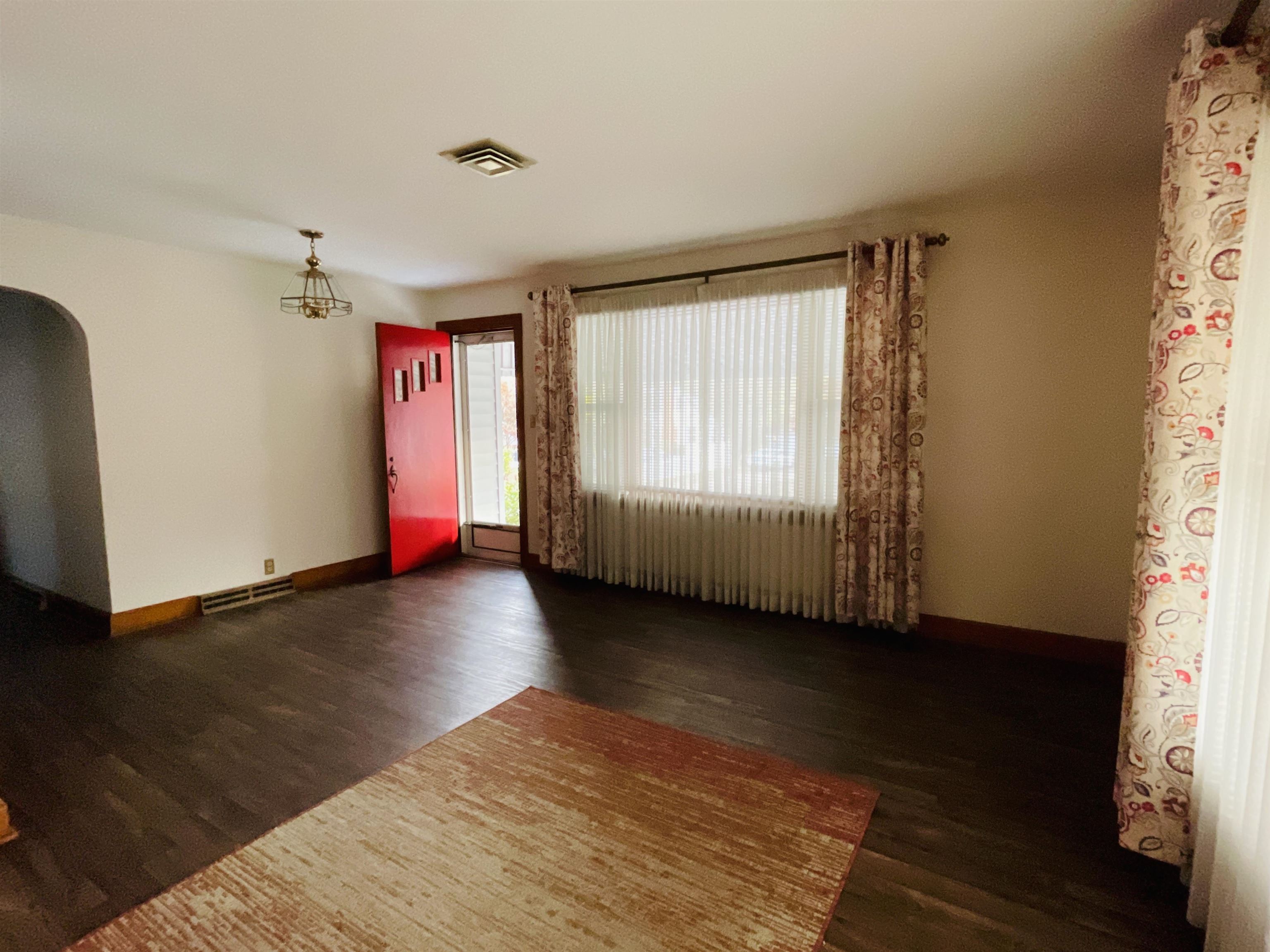 2320 Sharon Road Ashland, KY 41101 - Photo 3 of 45
