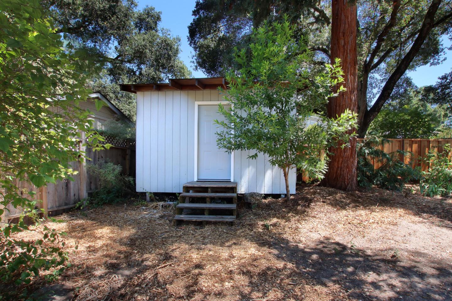 9260 Glen Arbor Road Ben Lomond, CA 95005 - Photo 28 of 33 a view of a back yard with green space