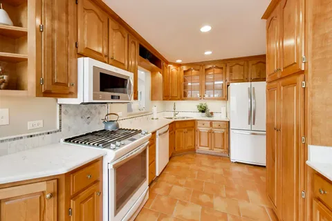 $449,000 | 126 Commons Drive, Palos Park, IL 60464