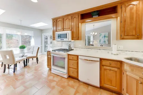 $449,000 | 126 Commons Drive, Palos Park, IL 60464