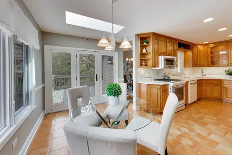 $449,000 | 126 Commons Drive, Palos Park, IL 60464