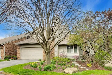 $449,000 | 126 Commons Drive, Palos Park, IL 60464