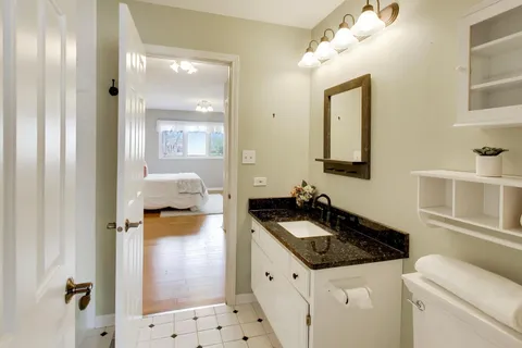 $449,000 | 126 Commons Drive, Palos Park, IL 60464