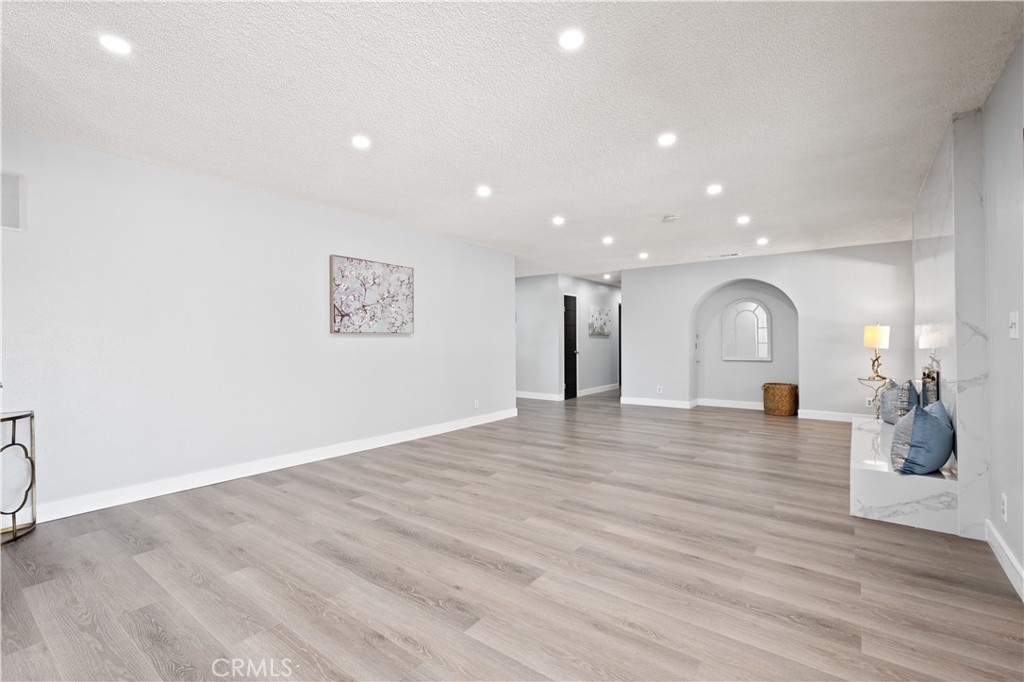 18561 Bert Road Riverside, CA 92508 - Photo 14 of 72