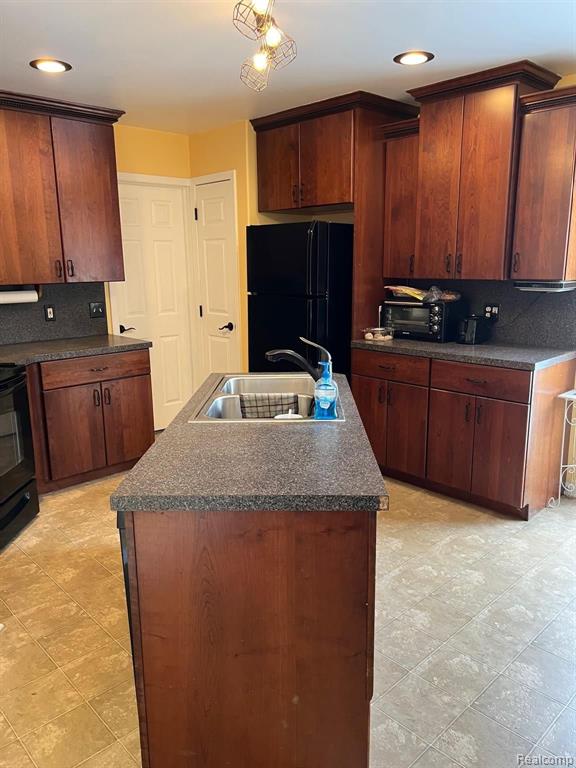 3159 East Burnside Road North Branch, MI 48461 - Photo 7 of 24